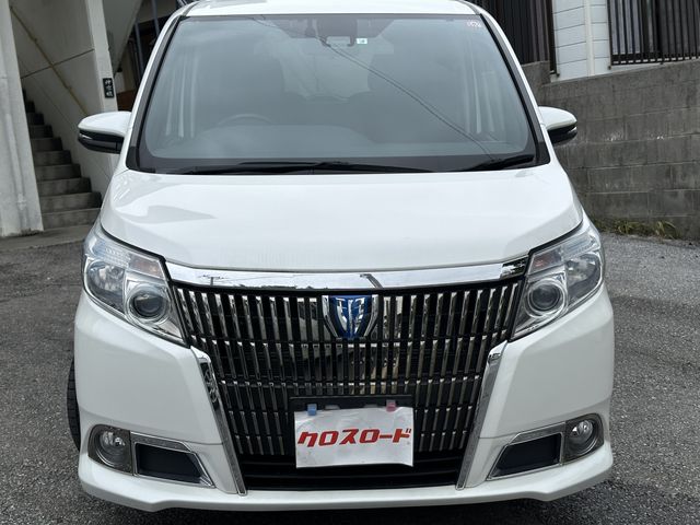 Toyota ESQUIRE 2016-03 8376-1