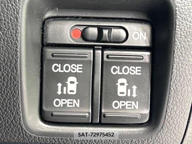 Honda N BOX CUSTOM 2016-08 246596-5