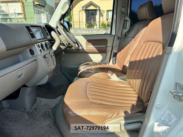 Suzuki EVERY WAGON 2007-06 301776-19