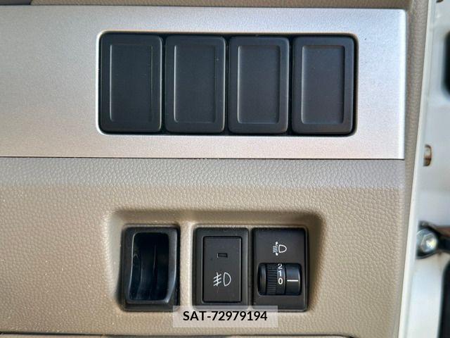 Suzuki EVERY WAGON 2007-06 301776-16