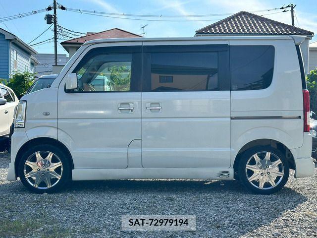 Suzuki EVERY WAGON 2007-06 301776-7