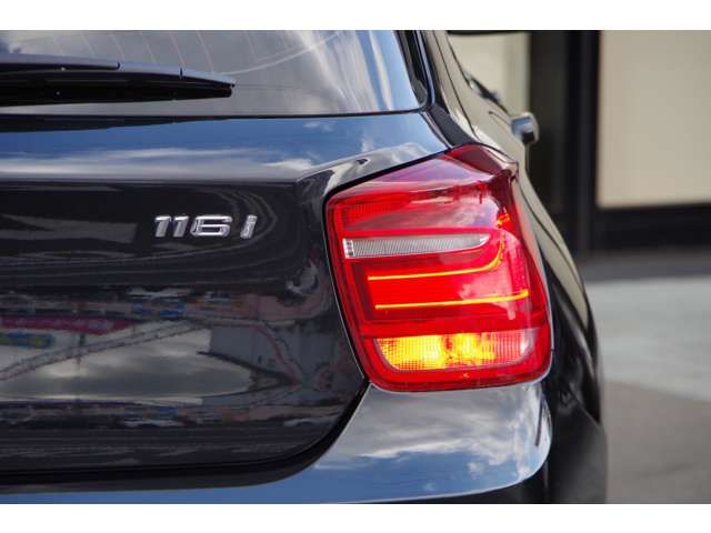 Bmw 1 SERIES 2013-06 1140-18