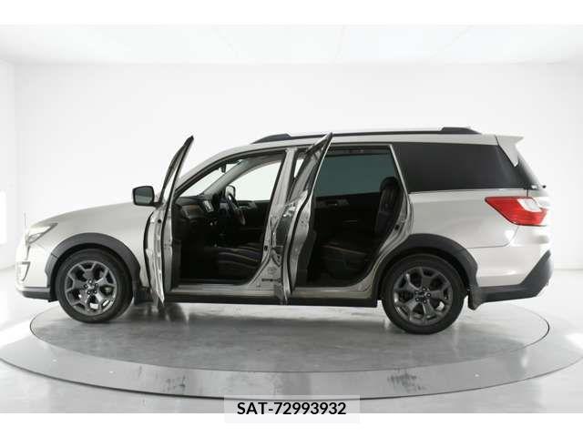Subaru EXIGA CROSSOVER 2017-06 220759-5