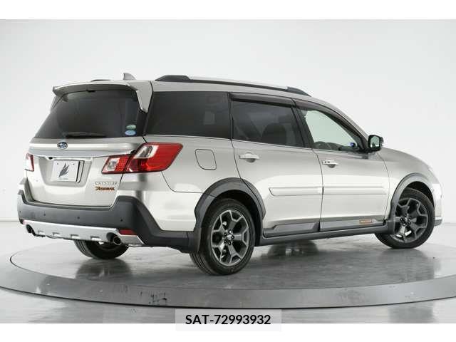 Subaru EXIGA CROSSOVER 2017-06 220759-1