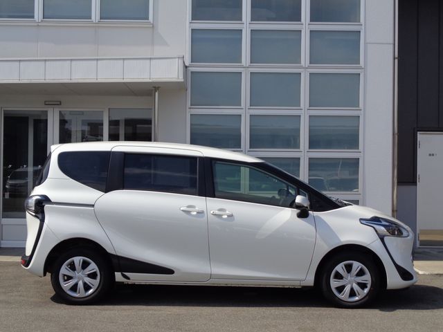 Toyota SIENTA 2019-07 1197-23