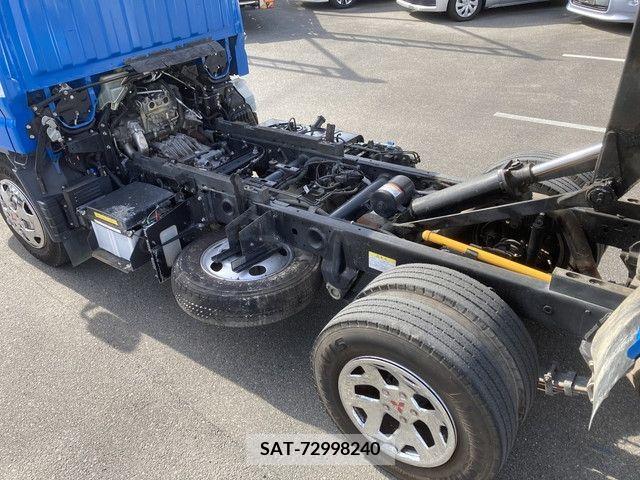 Mitsubishi CANTER 2015-09 264450-12