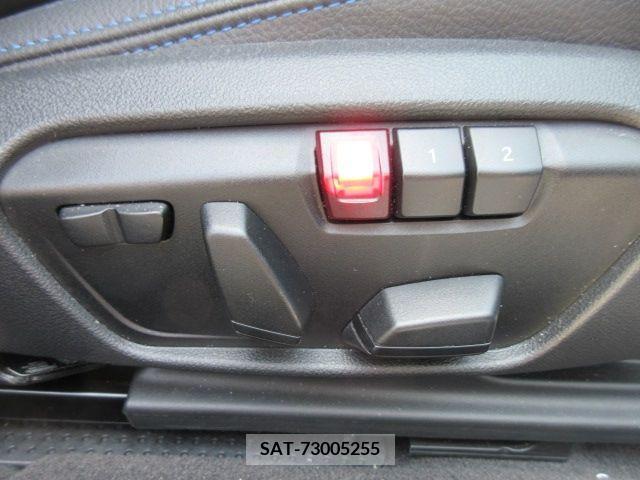 Bmw 1 SERIES 2021-05 261842-26