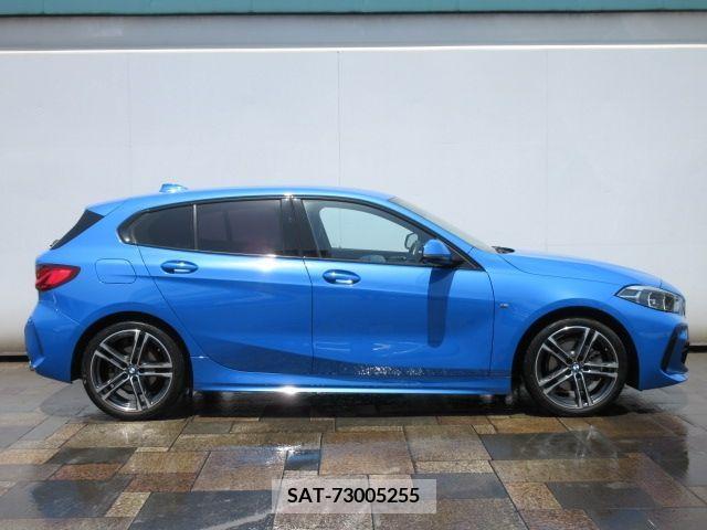 Bmw 1 SERIES 2021-05 261842-4