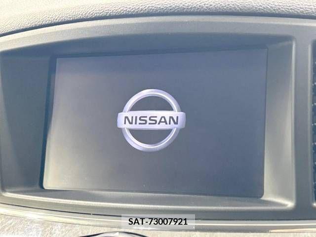 Nissan ELGRAND 2012-08 359727-2