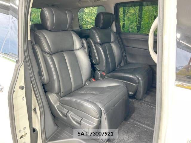 Nissan ELGRAND 2012-08 359727-9