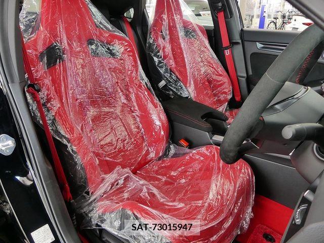 Honda CIVIC 2023-04 236253-15