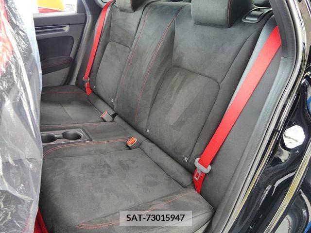 Honda CIVIC 2023-04 236253-17