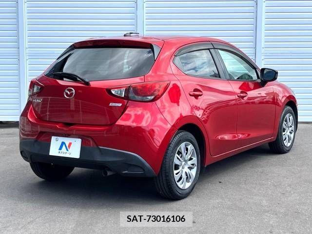 Mazda DEMIO 2015-05 352408-17