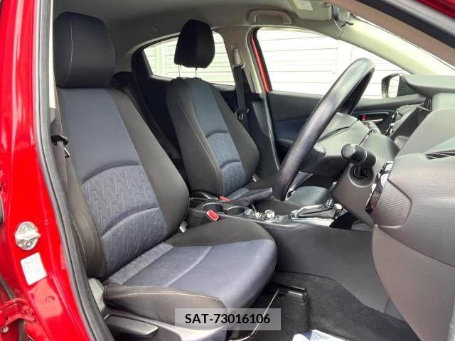 Mazda DEMIO 2015-05 352408-9