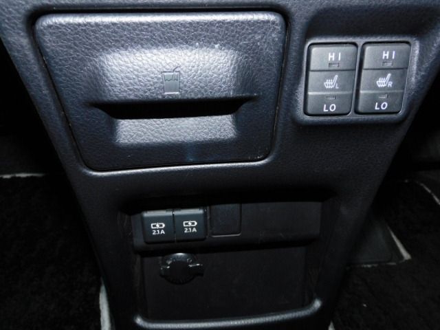 Toyota VOXY HYBRID 2021-02 183302-13