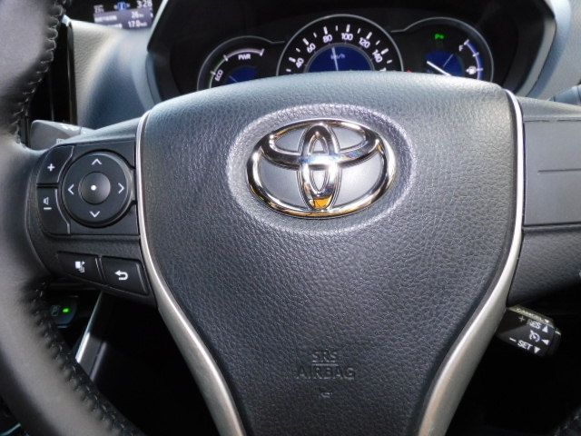 Toyota VOXY HYBRID 2021-02 183302-14