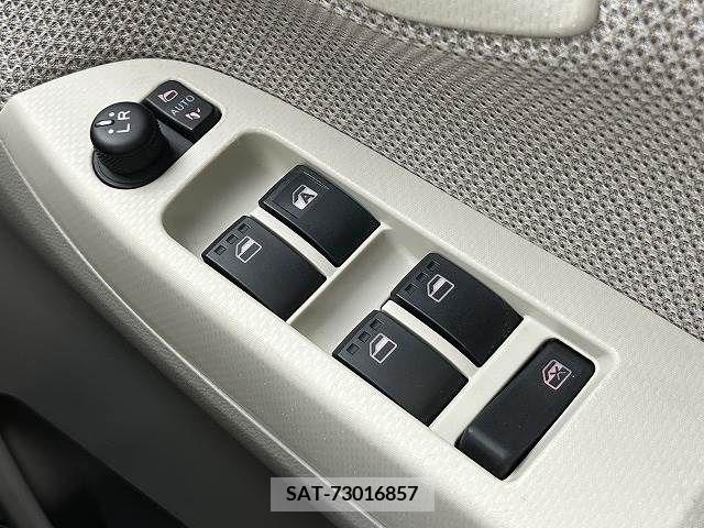 Daihatsu MOVE 2015-05 223510-8