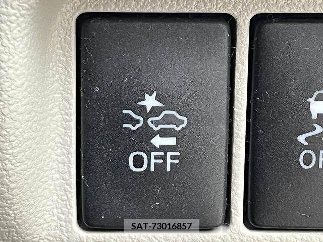 Daihatsu MOVE 2015-05 223510-4