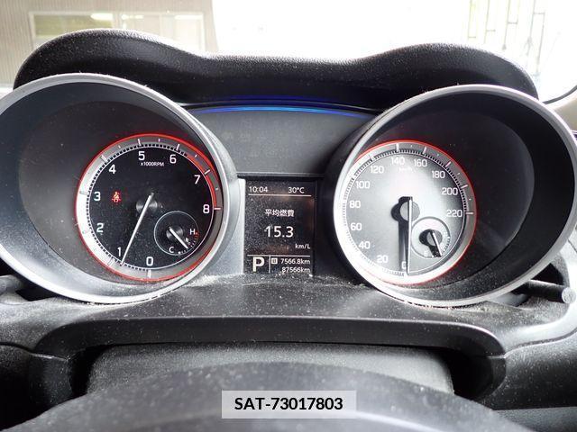 Suzuki SWIFT 2017-08 337116-8