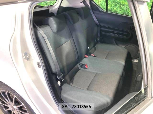 Toyota AQUA 2016-10 292087-9