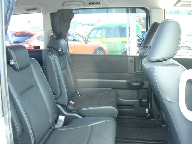 Honda e 2014-01 16364-6