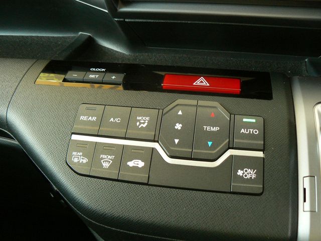 Honda e 2014-01 16364-9