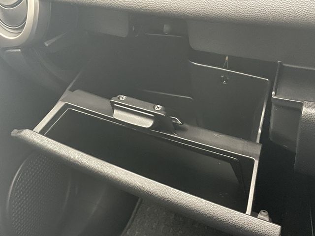 Mazda DEMIO 2008-10 8968-27