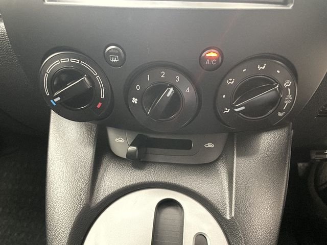 Mazda DEMIO 2008-10 8968-19