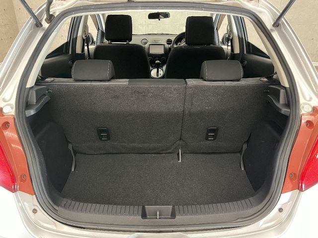 Mazda DEMIO 2008-10 8968-7