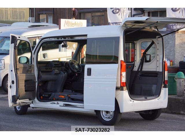 Honda N-VAN 2020-01 232597-10