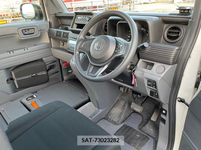 Honda N-VAN 2020-01 232597-13