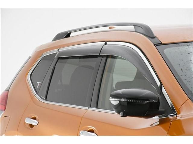 Nissan X-TRAIL 2019-09 26653-7