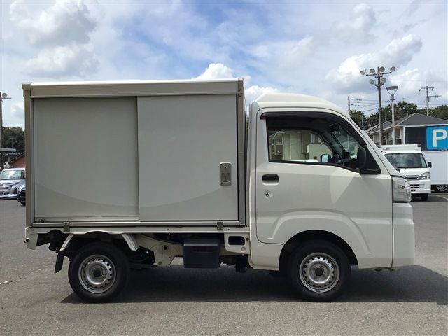 Daihatsu HIJET TRUCK 2017-07 22078-2