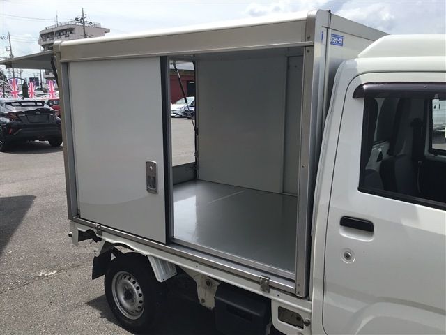 Daihatsu HIJET TRUCK 2017-07 22078-7
