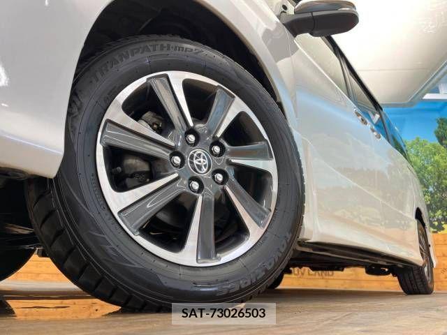 Toyota VOXY 2019-04 321635-13