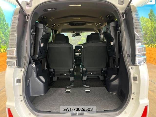 Toyota VOXY 2019-04 321635-11