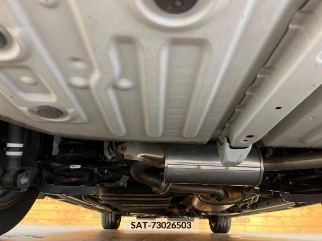 Toyota VOXY 2019-04 321635-19