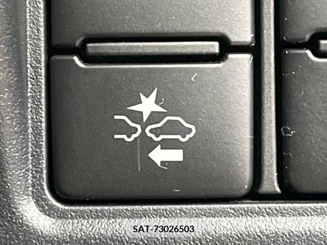 Toyota VOXY 2019-04 321635-4