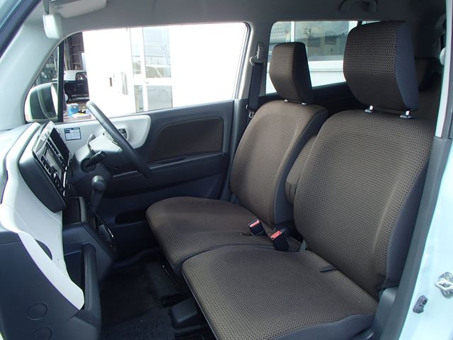 Suzuki MR WAGON 2013-01 6968-8