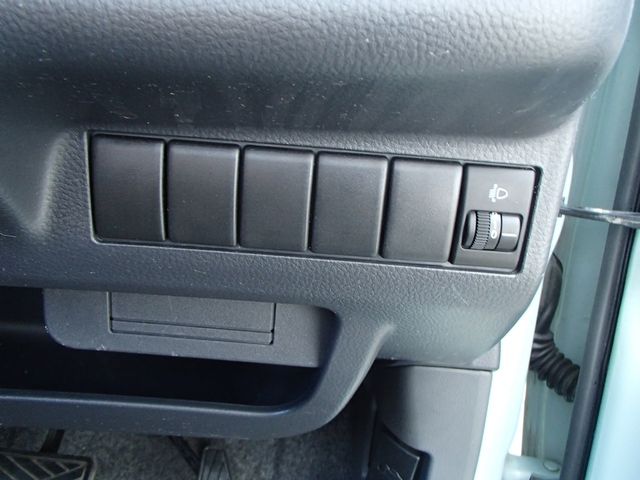 Suzuki MR WAGON 2013-01 6968-16