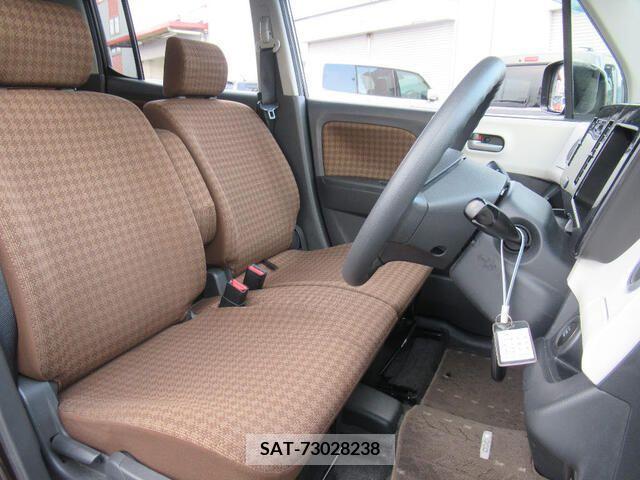Nissan MOCO 2011-04 277799-17