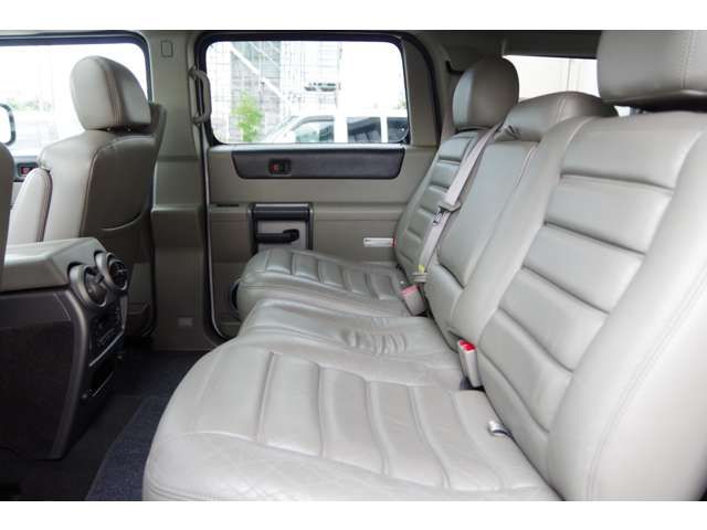 Hummer H2 2005-04 2488-5
