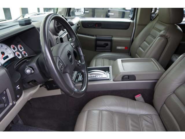 Hummer H2 2005-04 2488-3