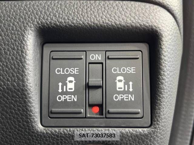 Honda N BOX CUSTOM 2020-04 365032-6