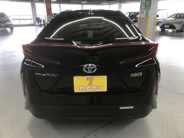 Toyota PRIUS PHV 2017-07 186652-6