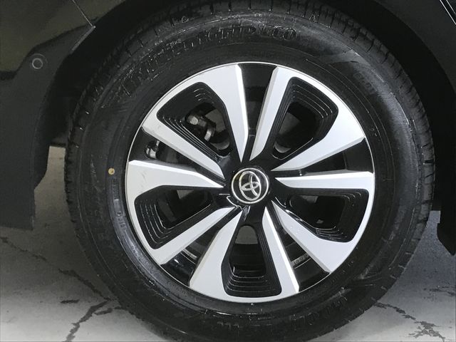 Toyota PRIUS PHV 2017-07 186652-26