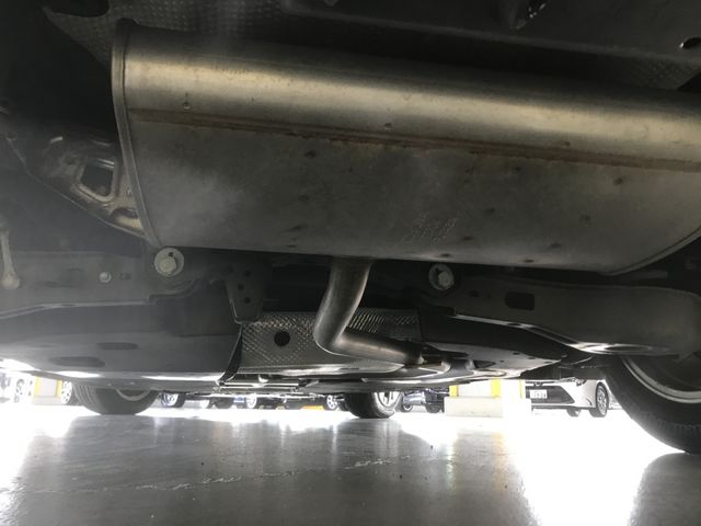 Toyota PRIUS PHV 2017-07 186652-28