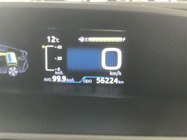 Toyota PRIUS PHV 2017-07 186652-14