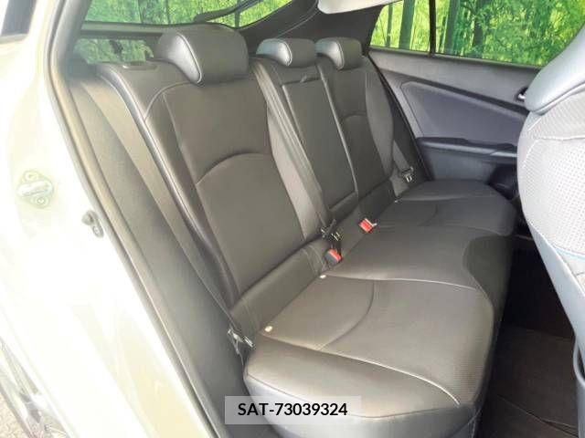 Toyota PRIUS 2021-09 366374-9