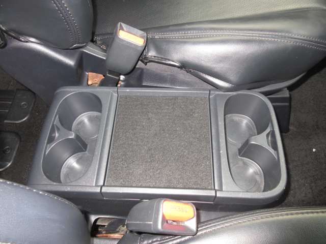 Mitsubishi DELICA D5 2007-09 183164-19
